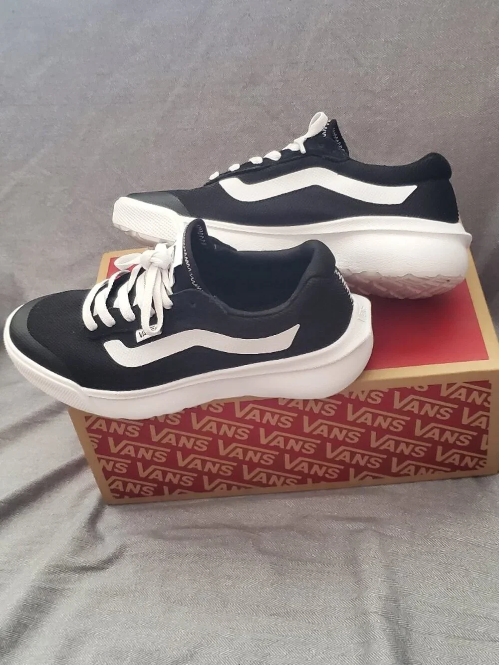 Vans Range Brz Skate Shoes Women's Size 7